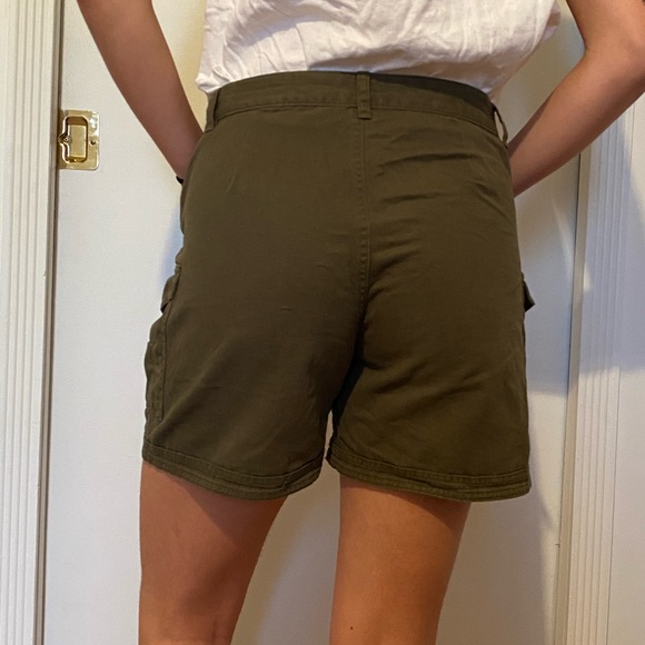 Noisy May army green cargo shorts - Picture 2 of 4